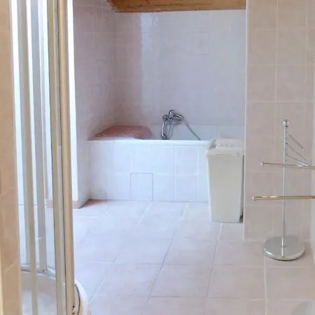 Ferienhaus Mit Pool Sainte Alauzie 400s *